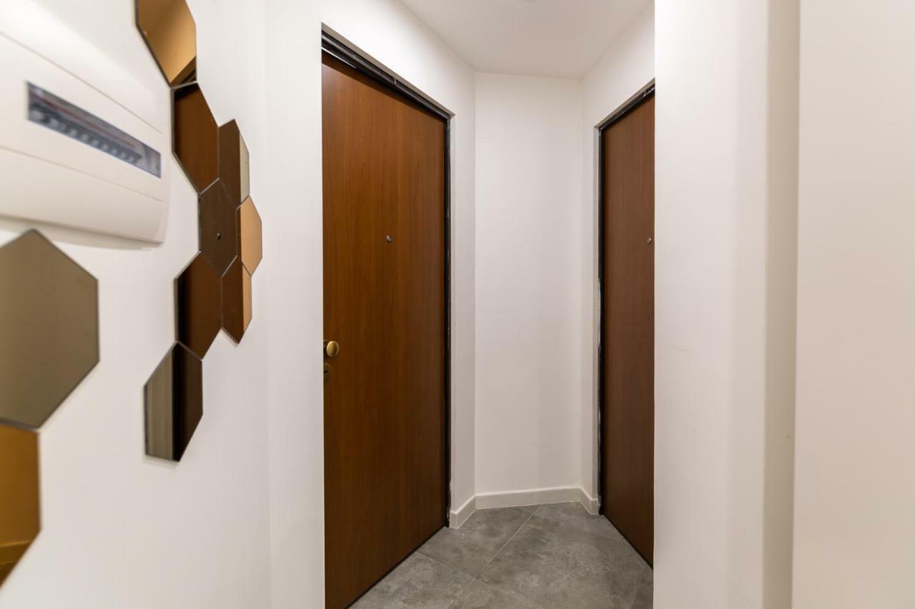 4 Level Roma Exterior foto